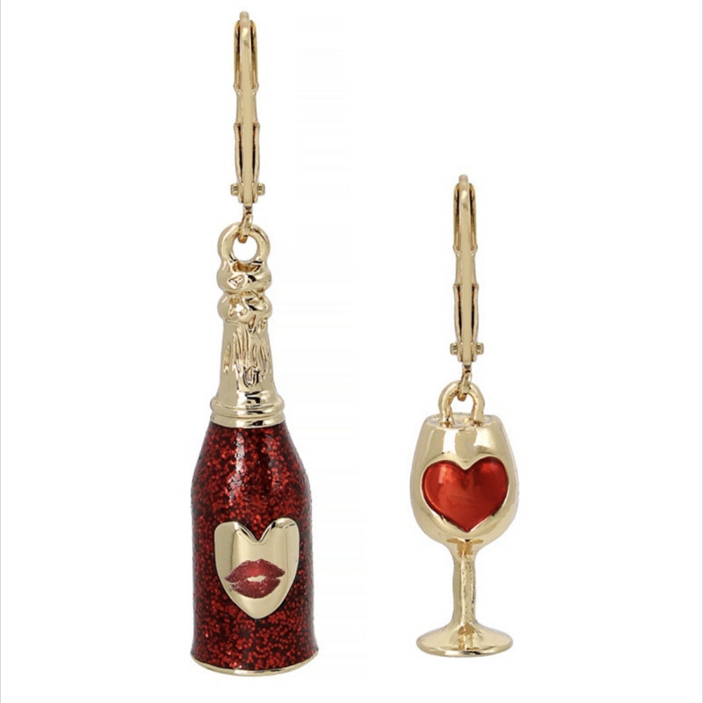 NEW! Betsey Johnson Wine Mismatched Earrings